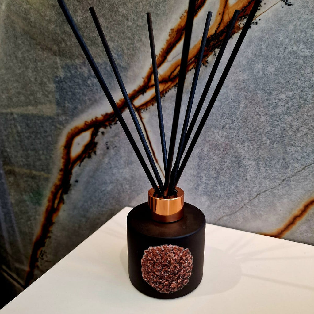 reed difusers by rose gold candle co 1